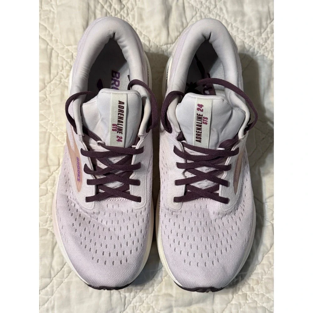 Brooks Adrenaline GTS 24 Running Shoes Womens 11 Lavender Purple Support Sneaker